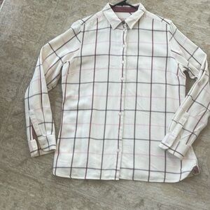 Barbour women's lightweight, soft brushed flannel size US 10